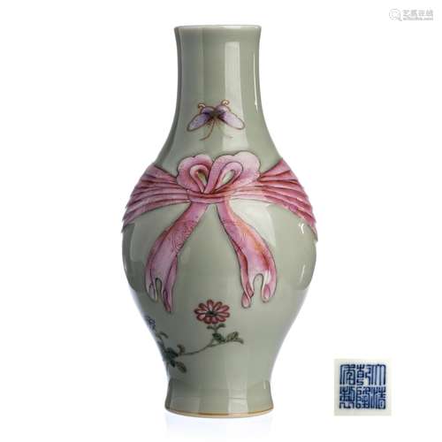 Vase 'butterflies' in celadon porcelain