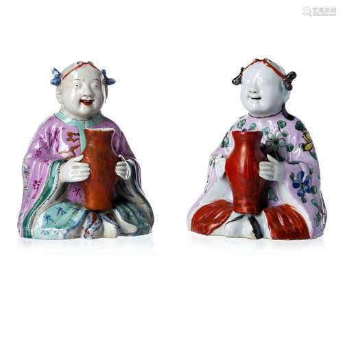 Pair of laughing boys in Chinese porcelain, Jiaqing