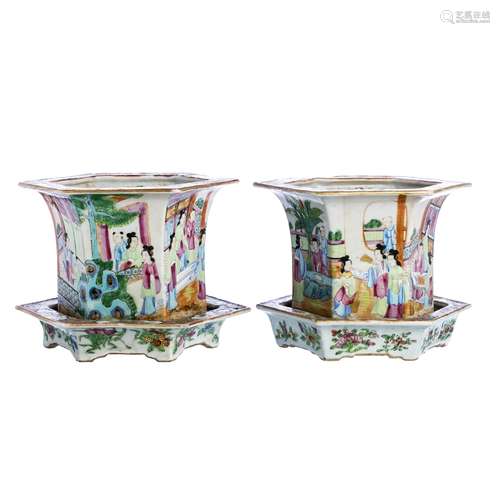 Hexagonal 'Mandarim' vases with plates in Chinese porcelain, Tongzhi