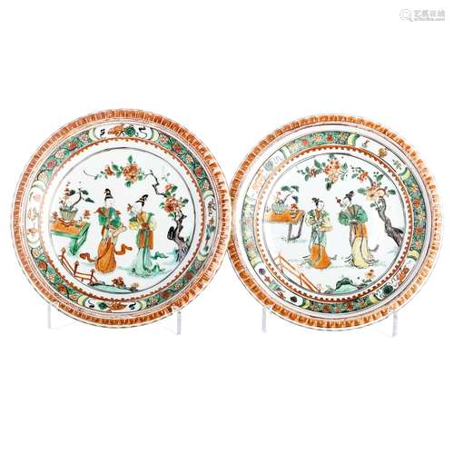 Pair of famille verte plates with 'figures' in Chinese porcelain, Kangxi