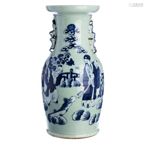 Large vase with 'deities' in Chinese porcelain, Tongzhi