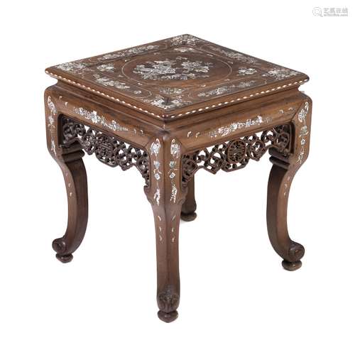 Chinese inlaid low table in exotic wood, Qianlong/Jiaqing