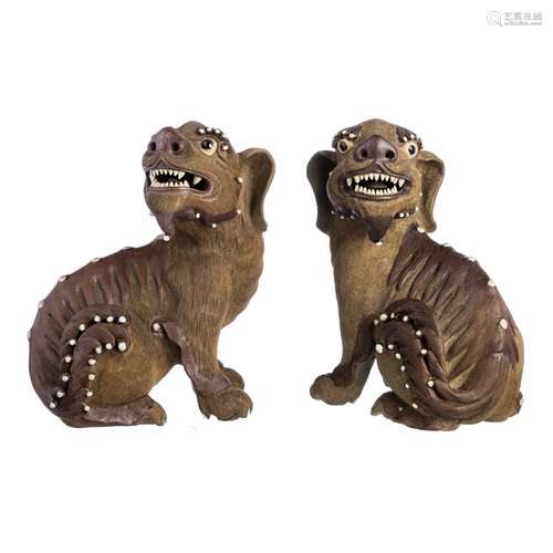 Mystical animal couple in Chinese ceramics, Minguo