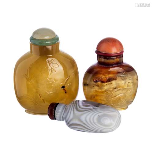 Three Chinese hardstone snuff bottles, Minguo