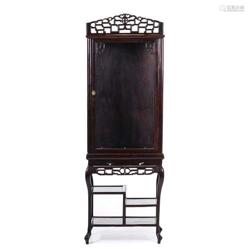 Chinese Homgmu display cabinet, Minguo