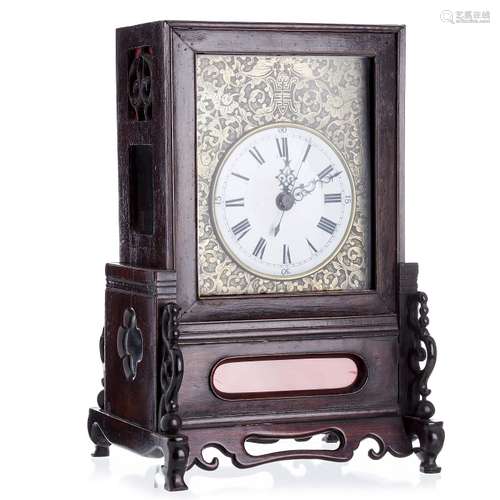 Chinese table clock