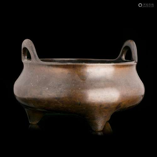 Chinese bronze incense burner