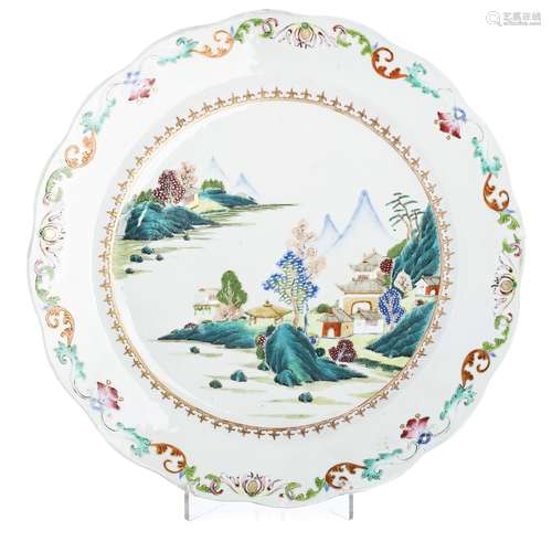 Large lobed plate with a 'scenery', Qianlong