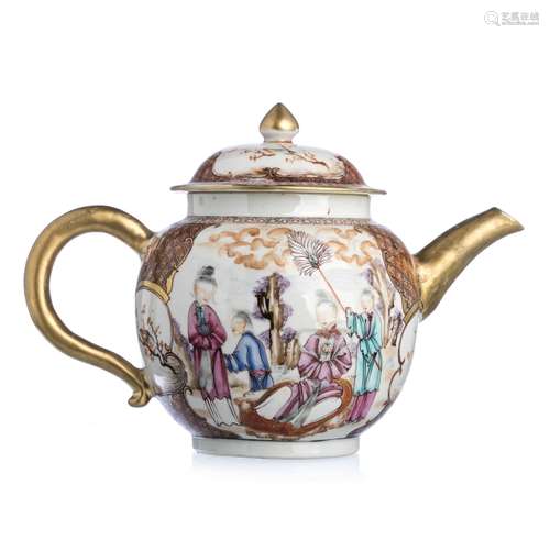 Chinese porcelain 'Mandarin' teapot, Qianlong