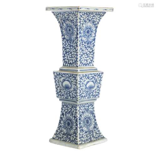 Square vase in Chinese porcelain, Tongzhi