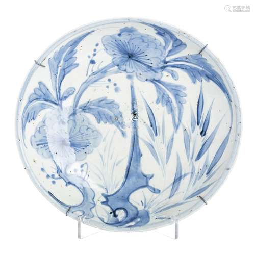 Bowl with 'flowers' in Chinese porcelain, Ming