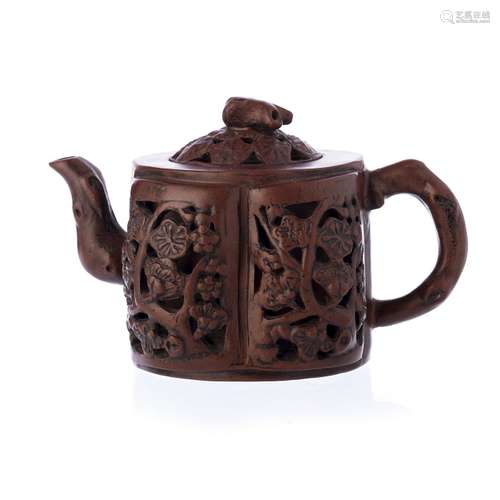 Teapot,  lobed, in Chinese ceramic, Yixing, Minguo