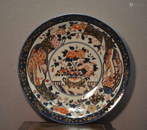 Large Chinese Porcelain Charger for the Japanese Imari Market