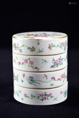 Chinese Porcelain Stacked Box