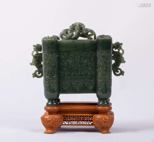 CHINESE SPINACH JADE COVER CENSER, DRAGON MOTIF