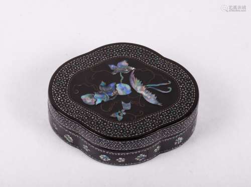 CHINESE LACQUER BOX WITH MOTHER OF PEARL