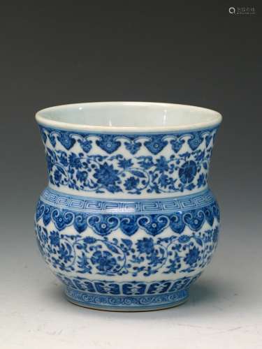 A Chinese blue and white jar, Qianlong Mark.