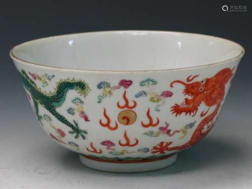 Chinese famillie rose dragon bowl.