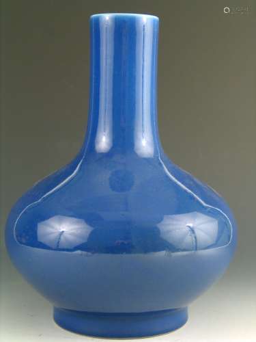 Chinese powder blue porcelain vase. Guanxu Mark.