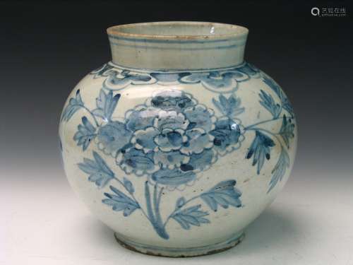 Antique Korean blue and white jar. 18th C.