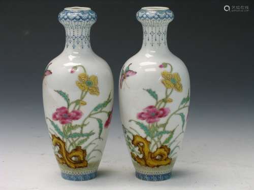 A pair of famillie rose egg-shell vases. Republic period.