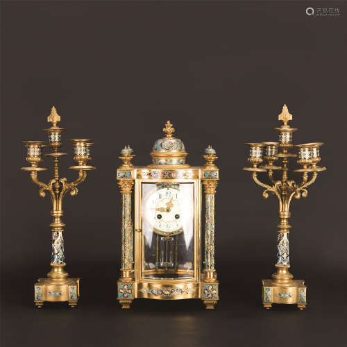 1890年左右 铜鎏金珐琅四柱三件套台式钟 （三件）