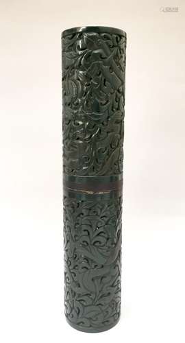 A GREEN JADE INCENSE HOLDER 19TH CENTURY