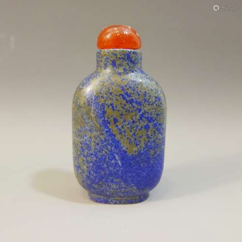 ANTIQUE CHINESE CARVED LAPIS LAZULI SNUFF BOTTLE - 18TH CENTURY