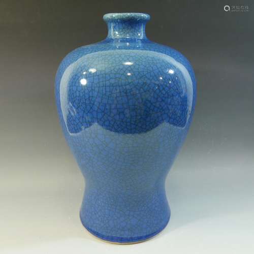 ANTIQUE CHINESE BLUE GLAZE CRACKLE PORCELAIN MEIPING VASE - REPUBLIC PERIOD