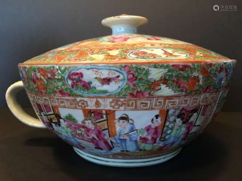 ANTIQUE Chinese Famille Rose Medallion Chamber Bowl, mid 19th Century, 11 1/2