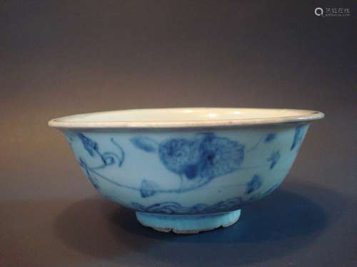 ANTIQUE Chinese Blue and White Bowl, Ming