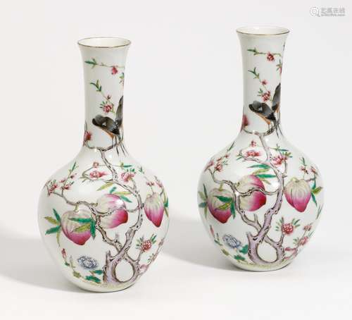 TWO VASES WITH PEACHES AND ELSTERS.