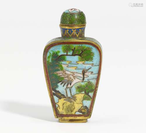 SNUFF BOTTLE WITH CRANES UNDER PINE.