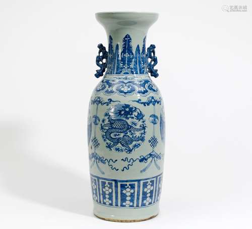 LARGE VASE WITH DRAGON AND PHOENIX.