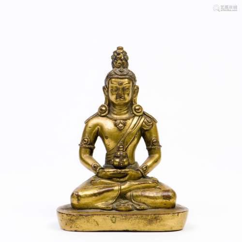 A TIBETAN GILT BRONZE FIGURE OF BUDDHA, QING DYNASTY