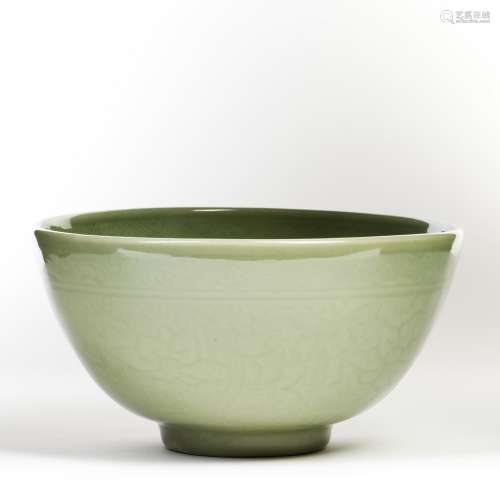 A LONG QUAN CELADON RELIEF-DECORATED BOWL, MING DYNASTY