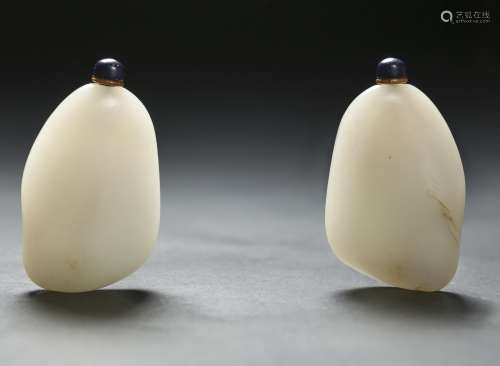 Qing-A White Jade Natural Form Snuff Bottle