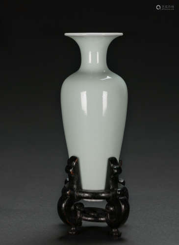 Kangxi And Of Period-A Clair-De-Lung- Glaze Baluster Vase