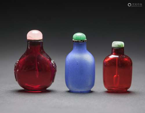 Late Qing-A Group Of Three Glass Snuff Bottle