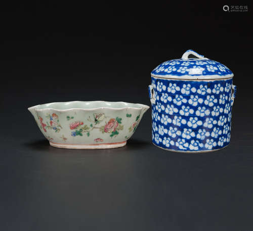 Late Qing / Republic-A Famille Glazed Pot And A Blue And White Jars And Cover