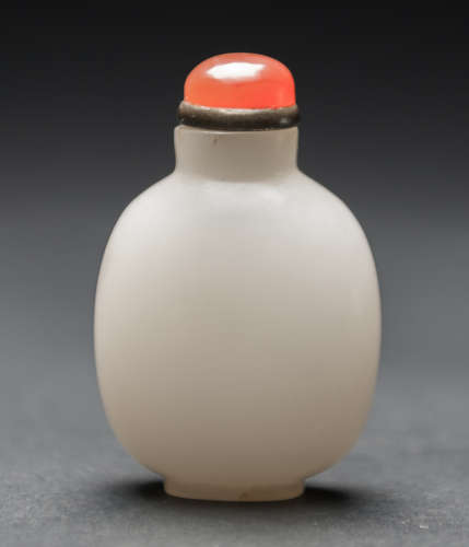 Qing - A White Jade Snuff Bottle