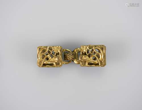 Qing-A Gilt-Bronze Dragon Belt Buckle