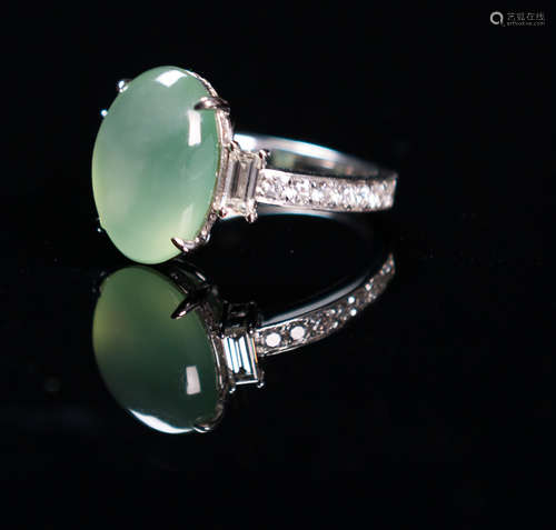 A Translucent Lake Green Jadeite Ring