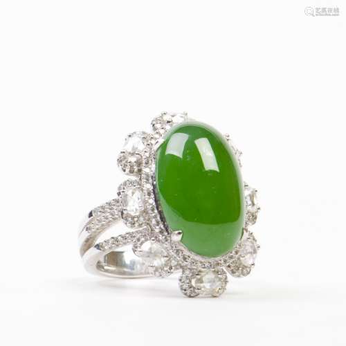 A Omphacite Jade Ring
