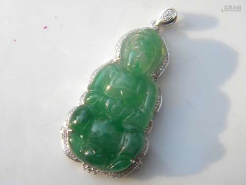 18K Gold Diamond Green Jadeite Guanyin Pendant