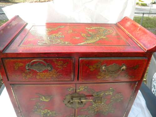 Antique Chinese Laqcuer Jwelery Box