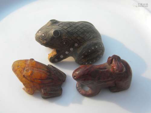 Three Antique Pre-Cloumbian Frog Statues