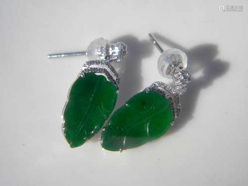 Pair of 18K Gold Diamond Natural Green Jadeite Leaf