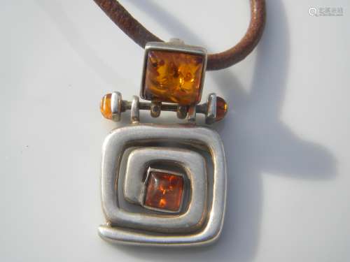 Antique Silver Amber Pendant Necklace