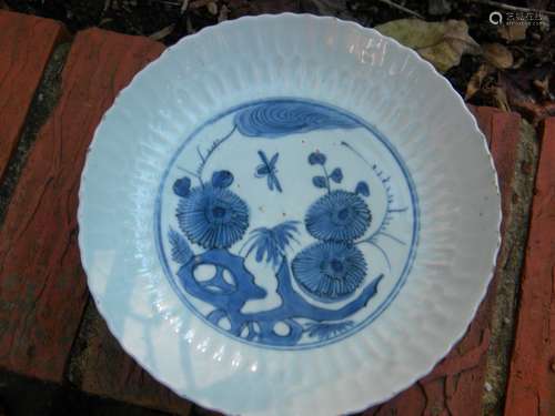 Antique Chinese Ming Dynasty Blue and White Plate